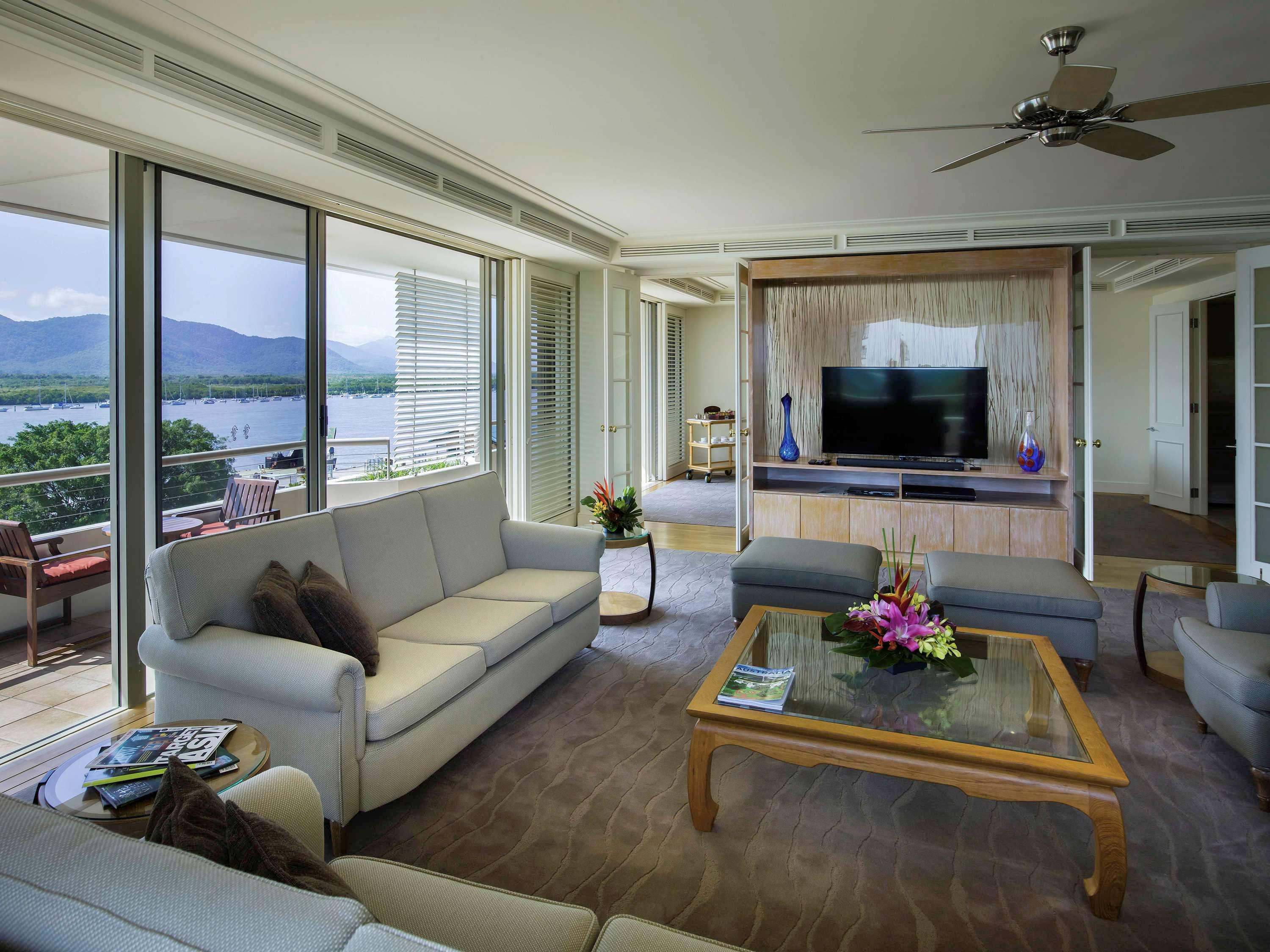 Pullman Reef Casino Hotel