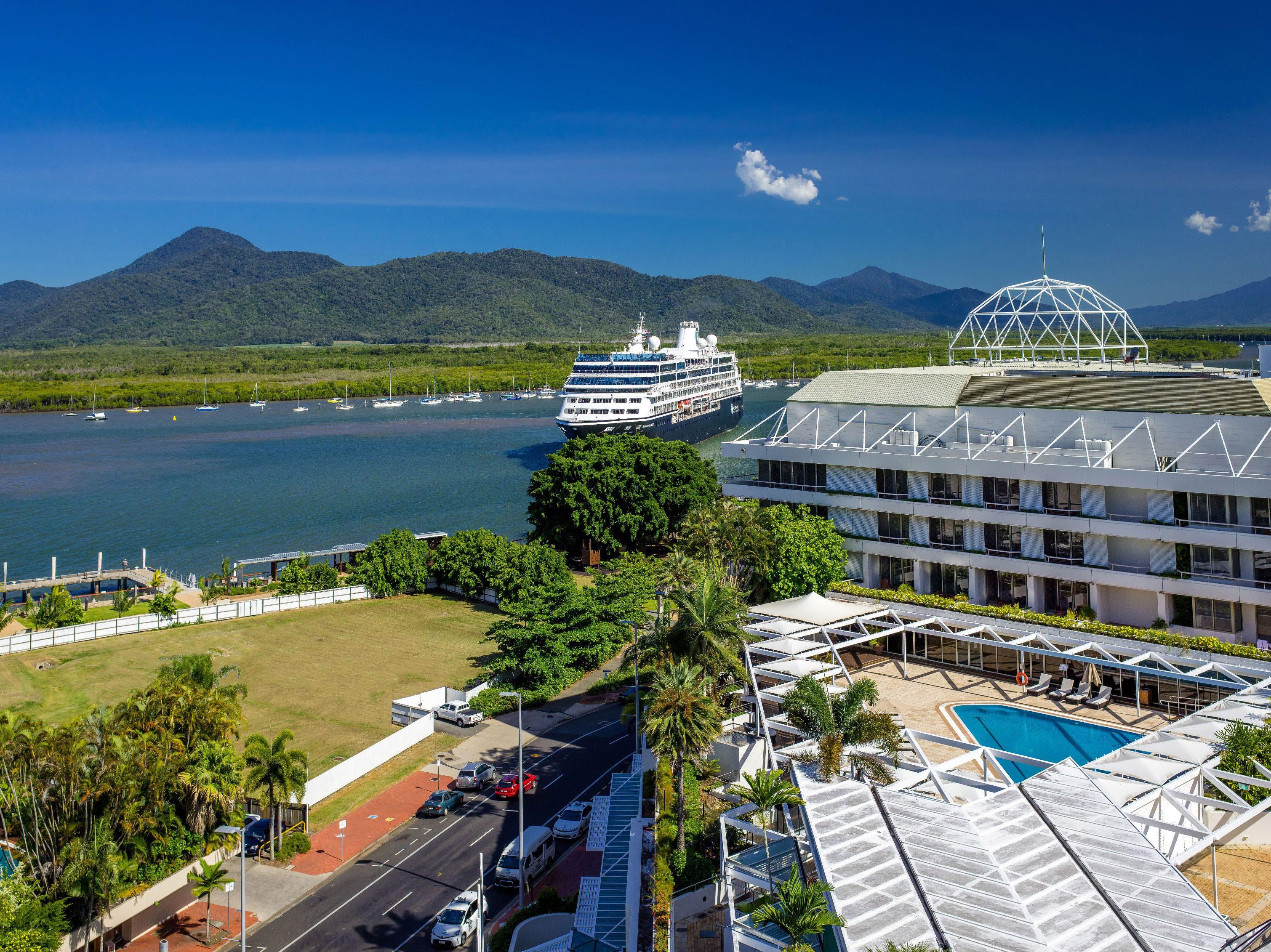 Pullman Reef Casino